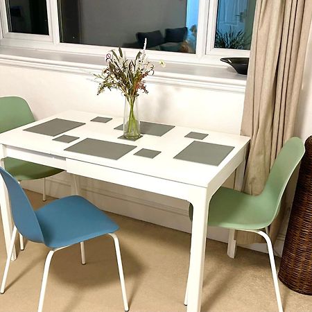 Sea View Family Stay By Beach Gym & Parking Μπόρνμουθ Εξωτερικό φωτογραφία
