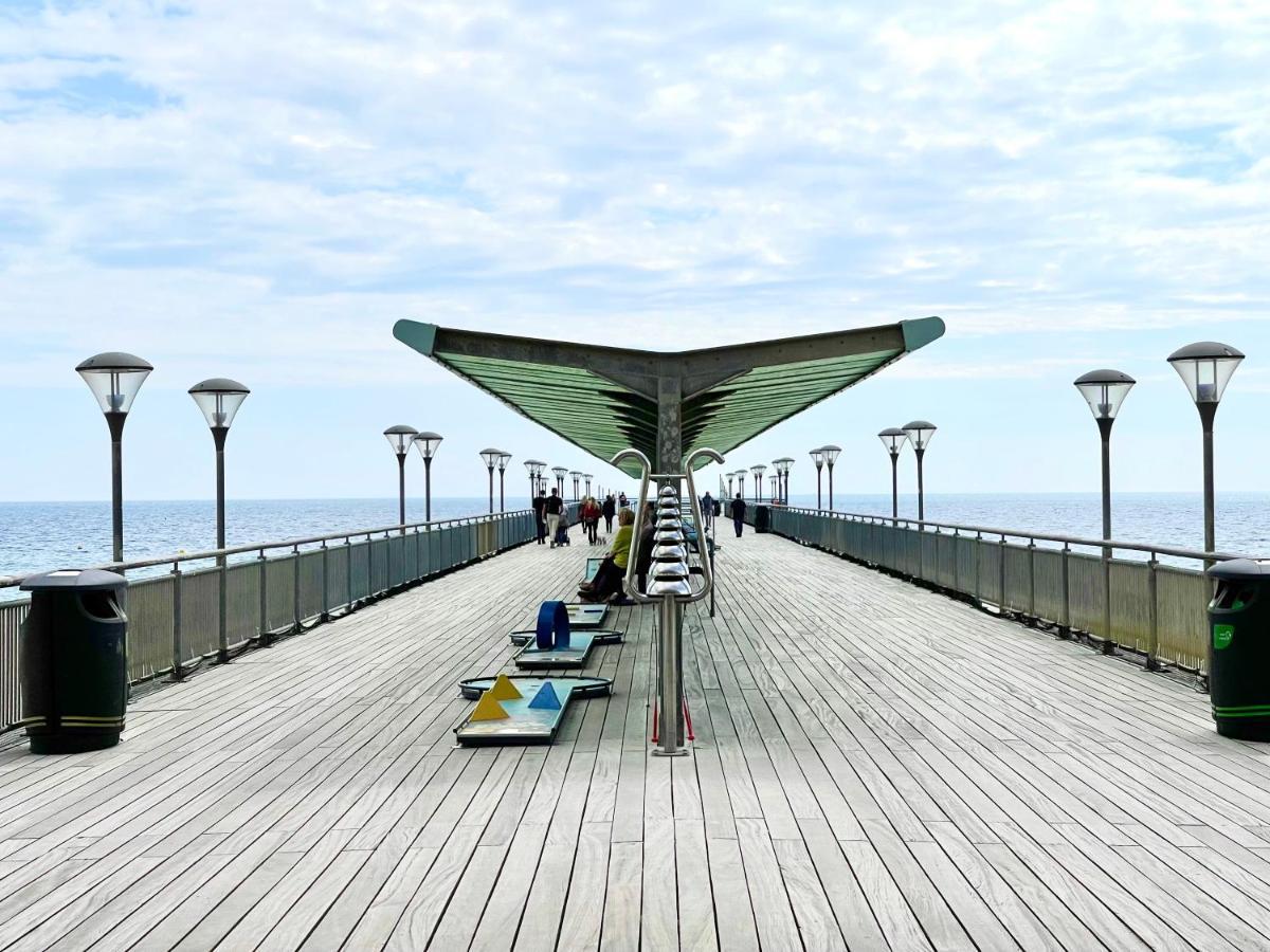 Sea View Family Stay By Beach Gym & Parking Μπόρνμουθ Εξωτερικό φωτογραφία