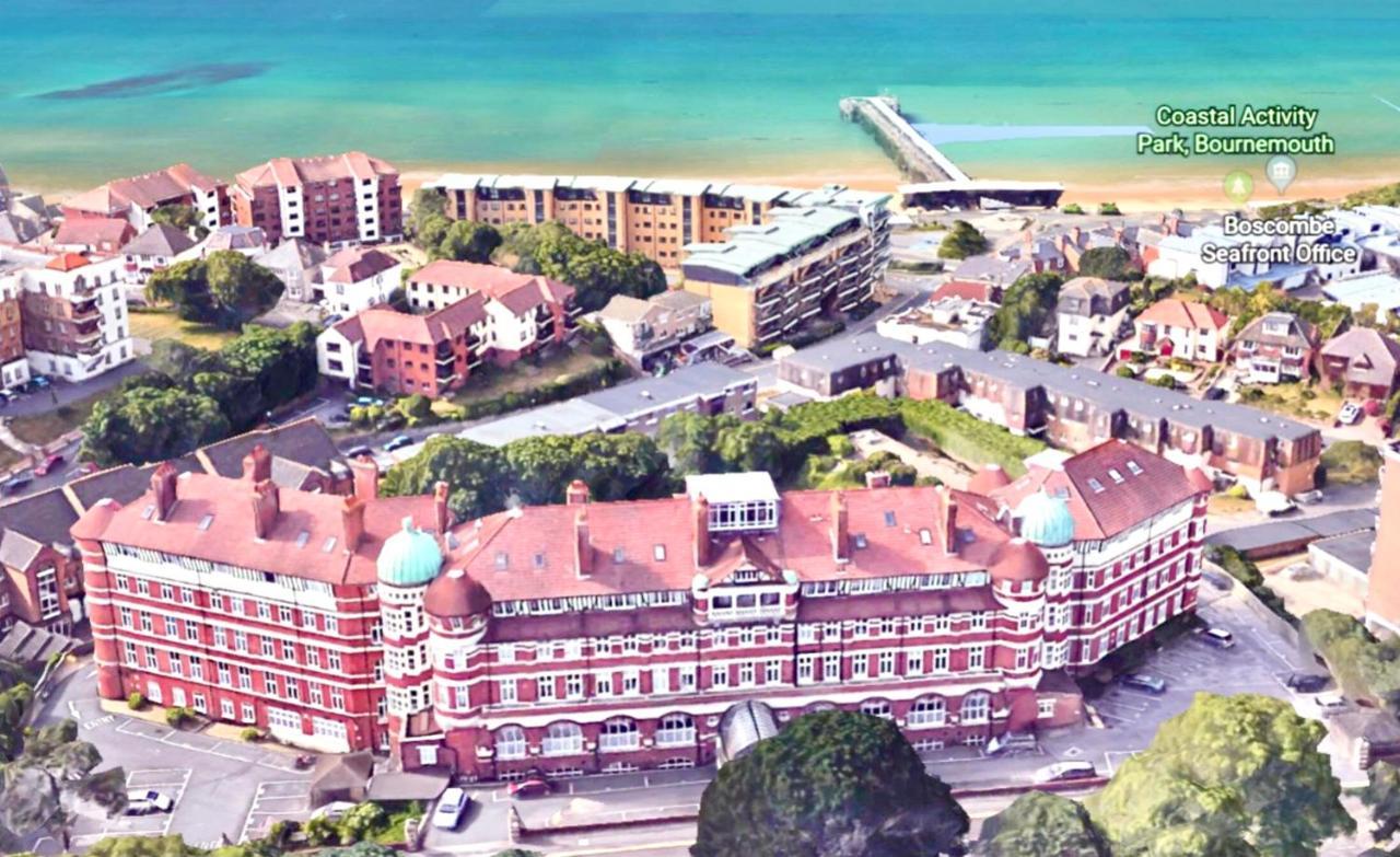 Sea View Family Stay By Beach Gym & Parking Μπόρνμουθ Εξωτερικό φωτογραφία