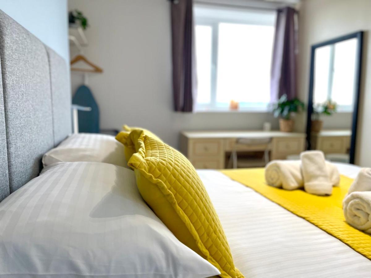 Sea View Family Stay By Beach Gym & Parking Μπόρνμουθ Εξωτερικό φωτογραφία